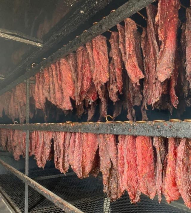 Đặc sản trâu gác bếp Tây Bắc - Ảnh sưu tầm Đặc sản trâu gác bếp Tây Bắc - Ảnh sưu tầm